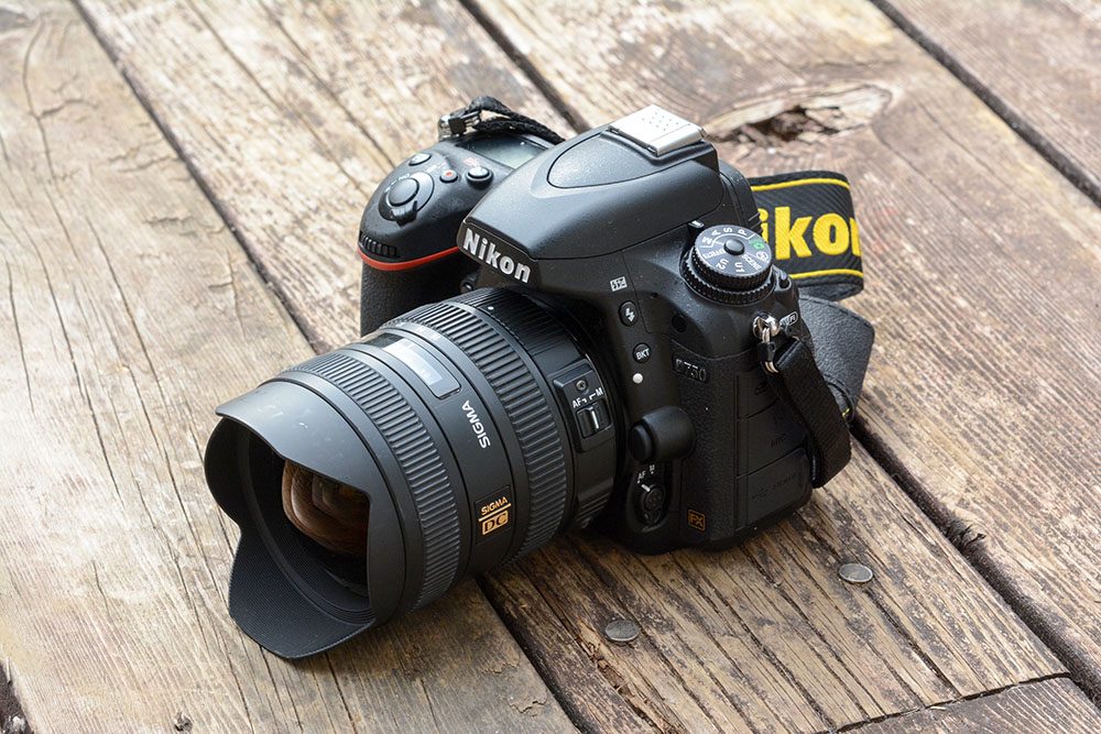 Nikon D750にSigma8-16mmをつけてみた